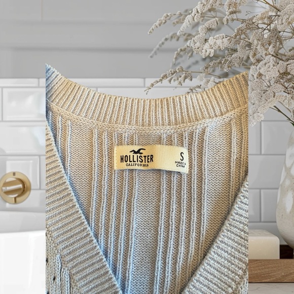 Hollister Cardigan light blue size small - Picture 4 of 5